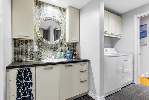 Salle de bains - 5939  - 5943 Rue Molson, Montréal (Rosemont/La Petite-Patrie), QC - Indoor Photo Showing Laundry Room