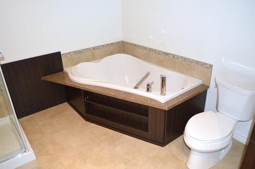 Salle de bains - 101-2075 Av. Pratte, Saint-Hyacinthe, QC - Indoor Photo Showing Bathroom
