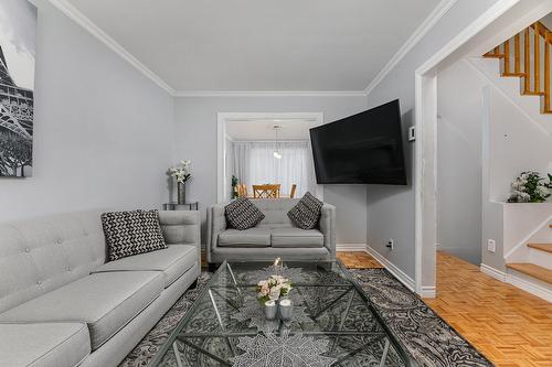 Salon - 4020 Crois. Oscar, Brossard, QC - Indoor Photo Showing Living Room