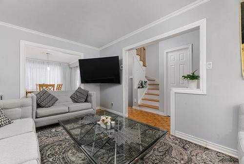 Salon - 4020 Crois. Oscar, Brossard, QC - Indoor Photo Showing Living Room