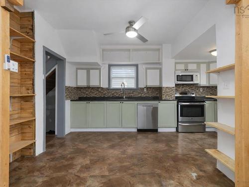 22 Rodney Road, Dartmouth, NS 