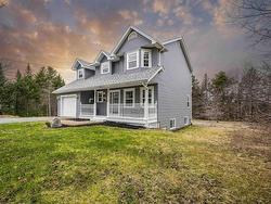 192 Gleneagles Drive  Hammonds Plains, NS B4B 1V8