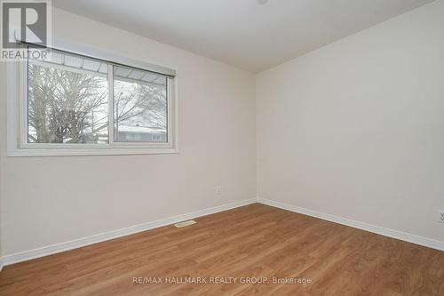 2223 Martha Avenue, Ottawa, ON - Indoor Photo Showing Other Room