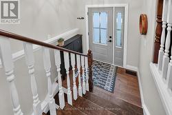 Gorgeous front foyer - 