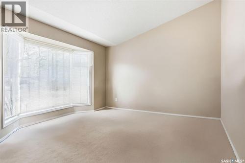 1007 Cypress Way, Regina, SK - Indoor Photo Showing Other Room