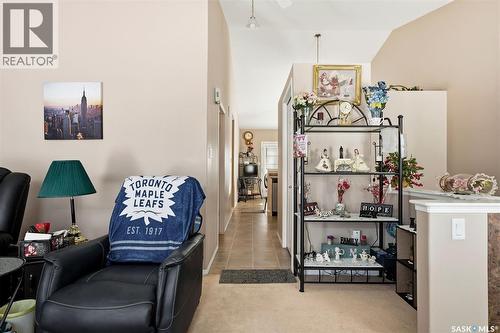 1007 Cypress Way, Regina, SK - Indoor