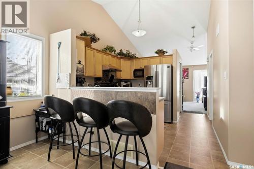1007 Cypress Way, Regina, SK - Indoor Photo Showing Kitchen