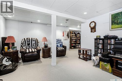 1007 Cypress Way, Regina, SK - Indoor