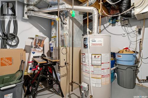 1007 Cypress Way, Regina, SK - Indoor Photo Showing Basement