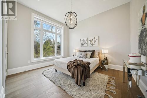 1489 Rogerswood Court, Mississauga, ON - Indoor Photo Showing Bedroom