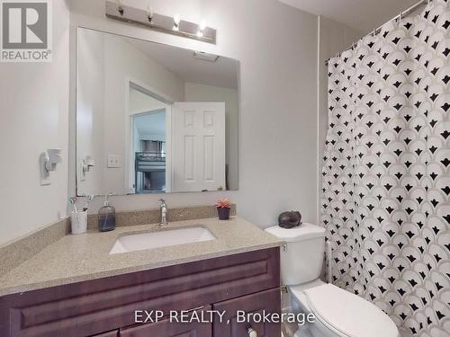 3896 Lacman Trail, Mississauga, ON - Indoor Photo Showing Bathroom