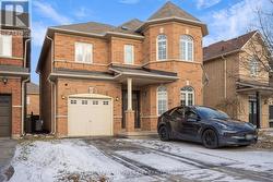 MAIN - 41 WATCHMAN ROAD  Brampton, ON L6P 2L6