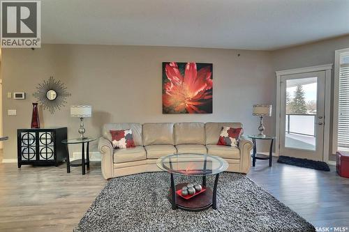 201 4721 Mctavish Street, Regina, SK - Indoor Photo Showing Living Room