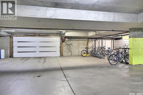 201 4721 Mctavish Street, Regina, SK - Indoor Photo Showing Garage