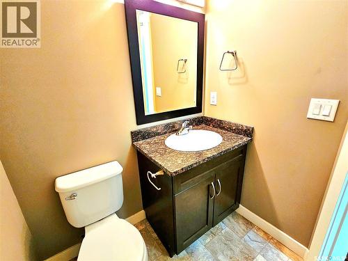 121 115 Shepherd Crescent, Saskatoon, SK - Indoor Photo Showing Bathroom