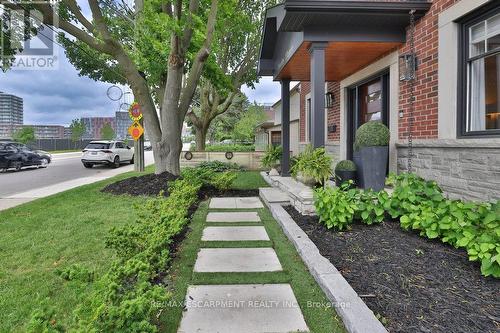 43 Mississauga Road S, Mississauga, ON - Outdoor