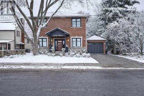 43 MISSISSAUGA ROAD S  Mississauga, ON L5H 2H3
