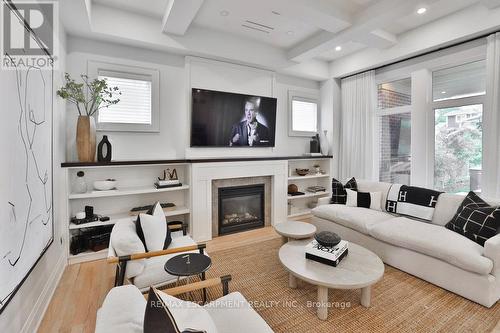 43 Mississauga Road S, Mississauga, ON - Indoor Photo Showing Living Room With Fireplace