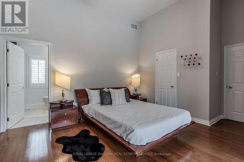 1400 Tamworth Court, Burlington, ON - Indoor Photo Showing Bedroom