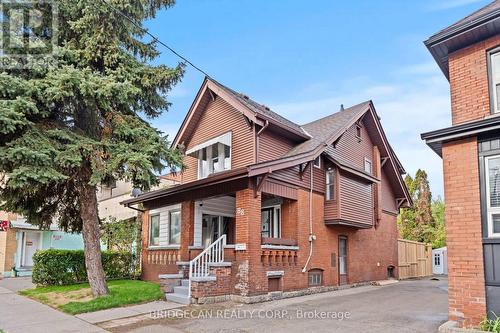 88 GAGE AVENUE S  Hamilton, ON L8M 3C9