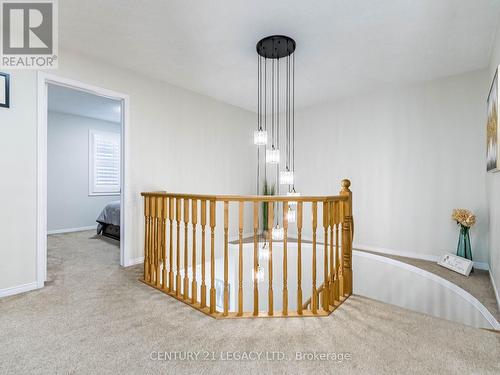 4110 Forest Run Avenue, Burlington, ON - Indoor Photo Showing Other Room
