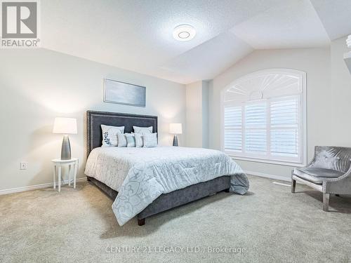 4110 Forest Run Avenue, Burlington, ON - Indoor Photo Showing Bedroom
