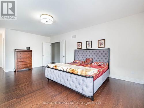 22 Longevity Road, Brampton, ON - Indoor Photo Showing Bedroom