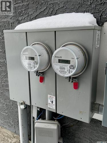 2260 Montreal Street, Regina, SK - Indoor Photo Showing Laundry Room