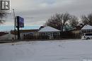 52 2Nd Avenue Ne, Swift Current, SK  - Outdoor 
