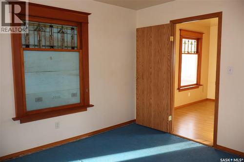 52 2Nd Avenue Ne, Swift Current, SK - Indoor Photo Showing Other Room