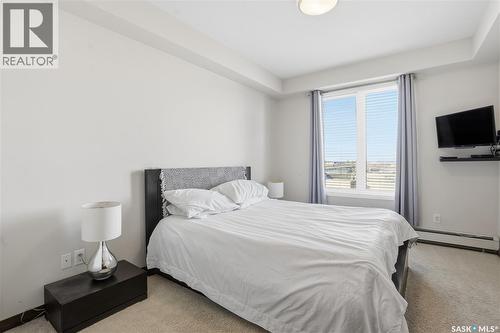 414 2101 Heseltine Road, Regina, SK - Indoor Photo Showing Bedroom