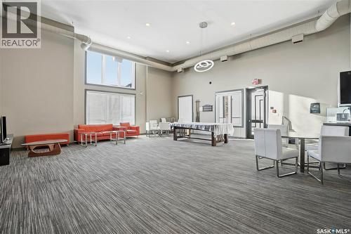 414 2101 Heseltine Road, Regina, SK - Indoor