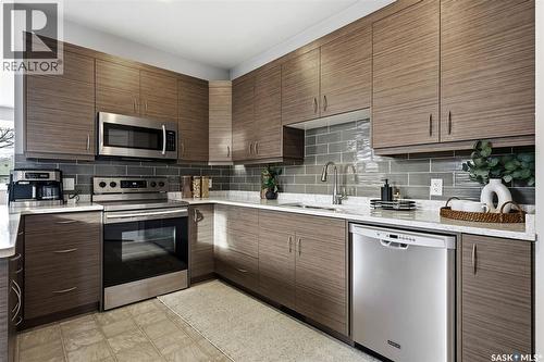 2168 Wascana Street, Regina, SK - Indoor Photo Showing Kitchen With Stainless Steel Kitchen