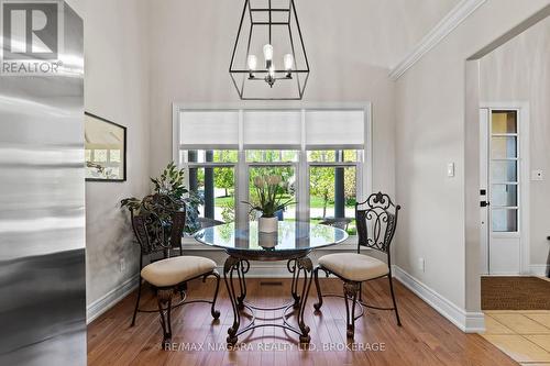116 Sunrise Court, Fort Erie (Ridgeway), ON - Indoor Photo Showing Dining Room
