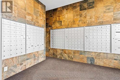 116 Sunrise Court, Fort Erie (Ridgeway), ON - Indoor Photo Showing Other Room