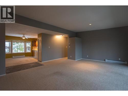 1691 3A Highway Unit# 32, Nelson, BC - Indoor Photo Showing Other Room