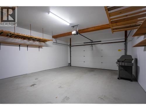 1691 3A Highway Unit# 32, Nelson, BC - Indoor Photo Showing Garage