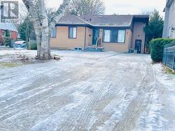 GROUND - 203 MCKEE AVENUE  Toronto, ON M2N 4C9