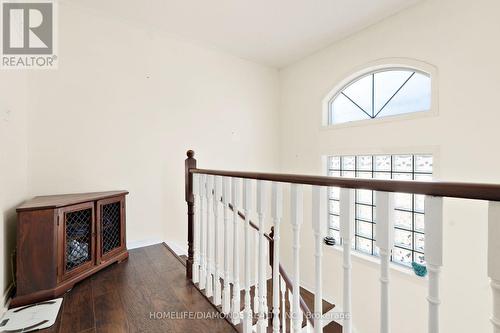 540 Delphine Drive, Burlington, ON - Indoor Photo Showing Other Room
