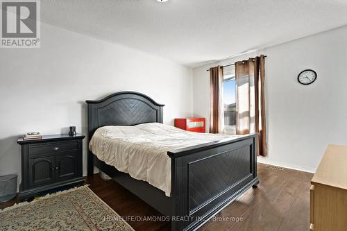 540 Delphine Drive, Burlington, ON - Indoor Photo Showing Bedroom
