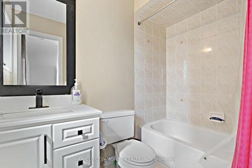 540 Delphine Drive, Burlington, ON - Indoor Photo Showing Bathroom