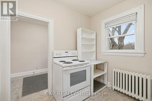 1105 Haig Boulevard, Mississauga, ON - Indoor