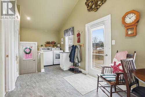 186 Wellington Street S, Goderich (Goderich (Town)), ON - Indoor Photo Showing Laundry Room