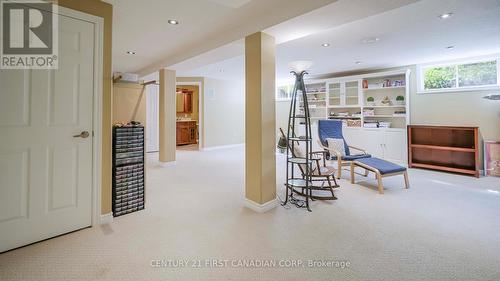 327 Richmeadow Road, London North (North M), ON - Indoor Photo Showing Other Room