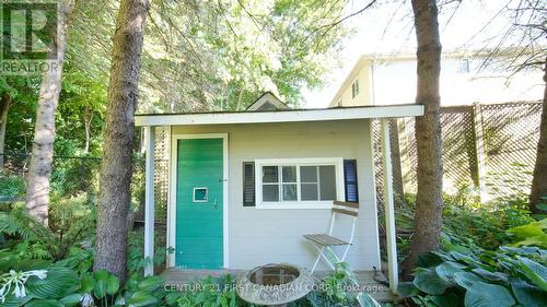 327 Richmeadow Road, London North (North M), ON - Outdoor