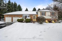 12 LYALL PLACE  Port Hope, ON L1A 4G8