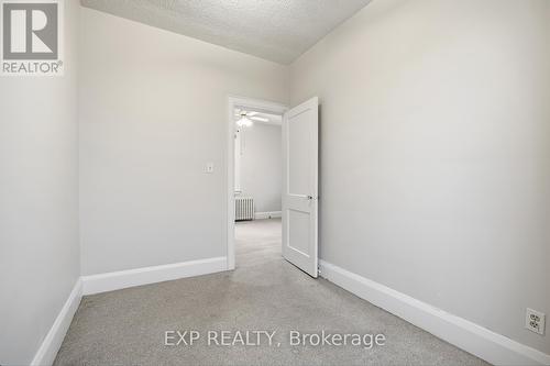 1105 Haig Boulevard, Mississauga, ON - Indoor Photo Showing Other Room