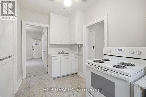 1105 Haig Boulevard, Mississauga, ON - Indoor