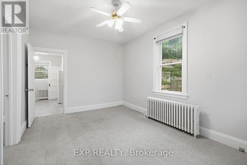 1105 Haig Boulevard, Mississauga, ON - Indoor Photo Showing Other Room