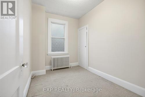 1105 Haig Boulevard, Mississauga, ON - Indoor Photo Showing Other Room
